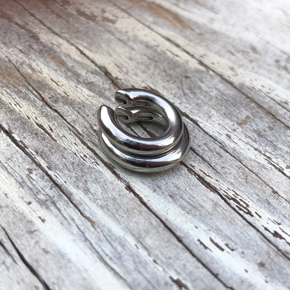 HAYDEN Silver Huggie Ear Cuffs! - Picture 5 of 6